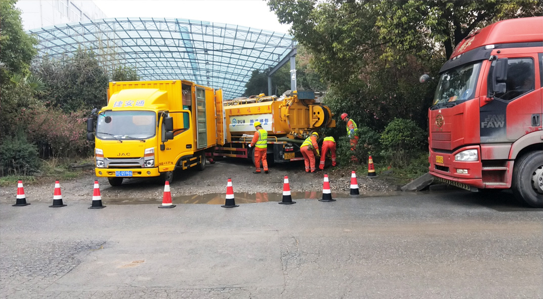 雷州成区雨污水管网“四位一体”检测疏通项目